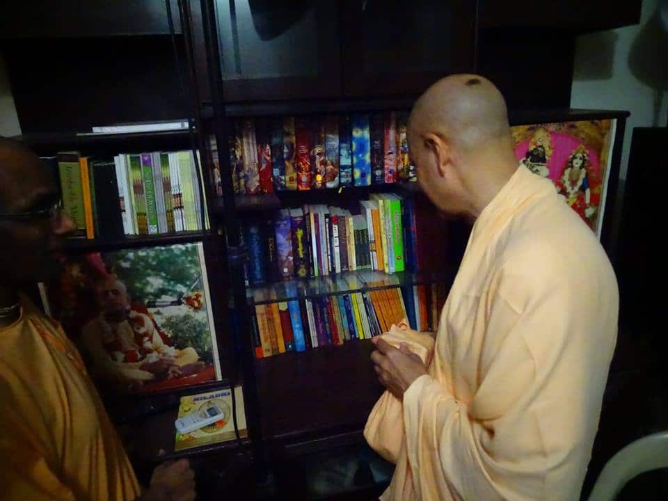 Radhanath Maharaja visited ISKCON Desire Tree